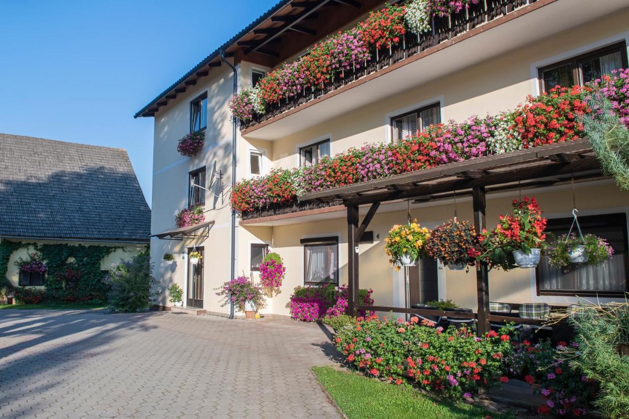 Erlebnisbauernhof Pension Waschnig St. Kanzian am Klopeiner See Exterior foto