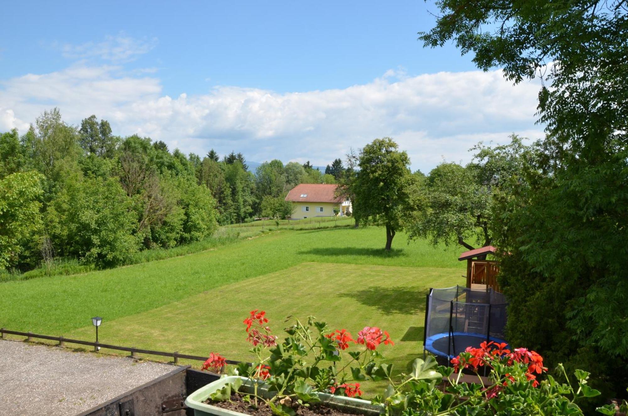 Erlebnisbauernhof Pension Waschnig St. Kanzian am Klopeiner See Exterior foto