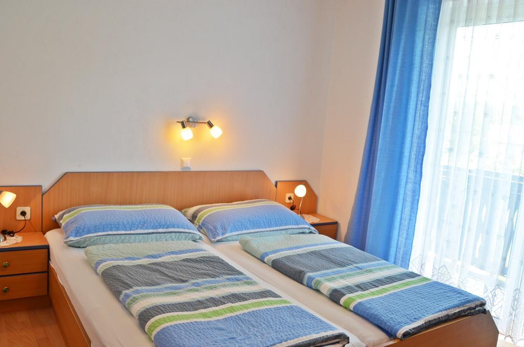 Erlebnisbauernhof Pension Waschnig St. Kanzian am Klopeiner See Zimmer foto
