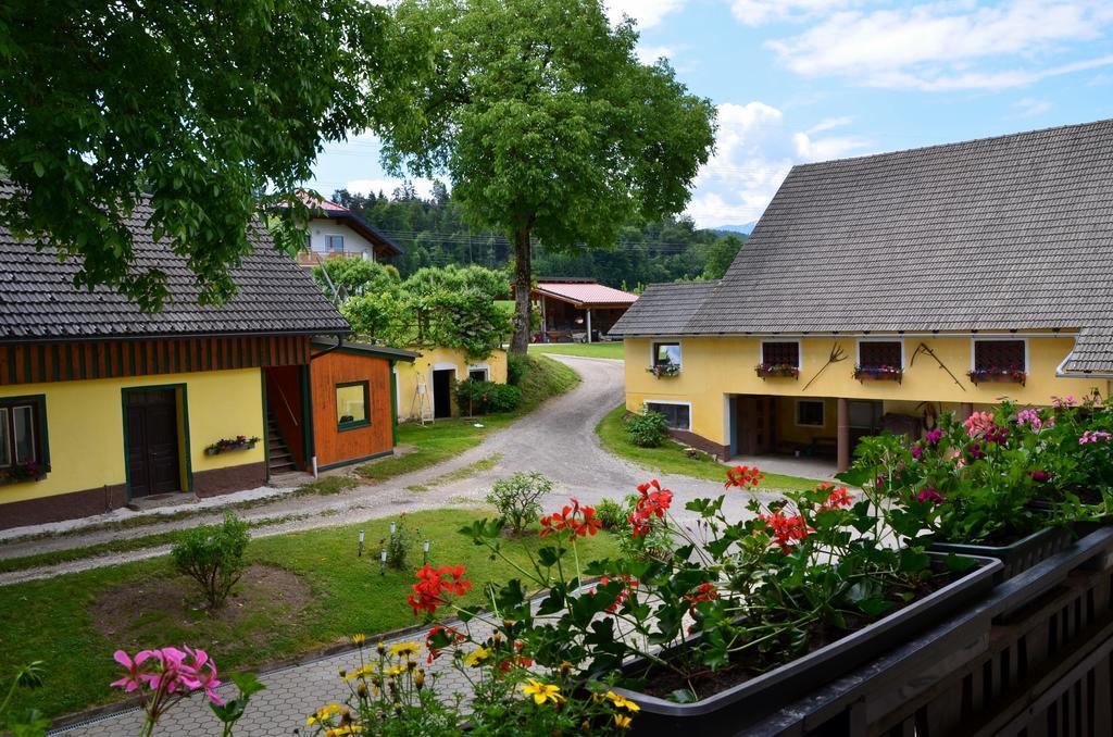 Erlebnisbauernhof Pension Waschnig St. Kanzian am Klopeiner See Zimmer foto